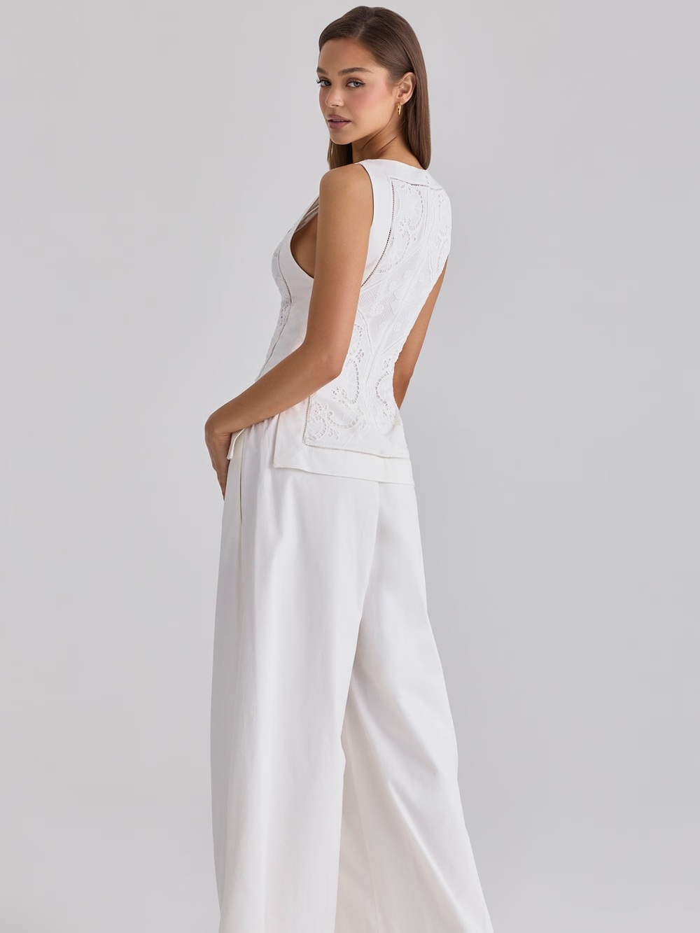 House of CB VALENCIA White Cotton Placement Lace Broderie Anglais Boat Neck Top - Picture 6 of 14